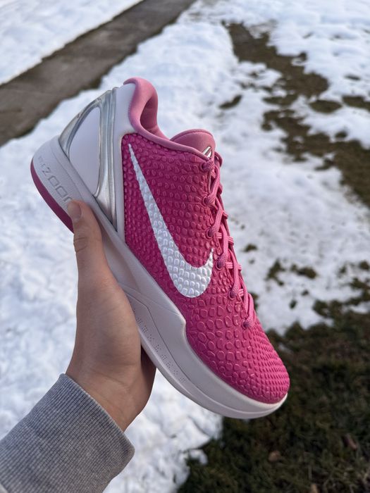 Kobe 6 Protro „Kay Yow” marimea 45