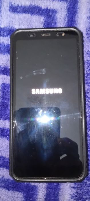 Продам Samsung galaxy a6+