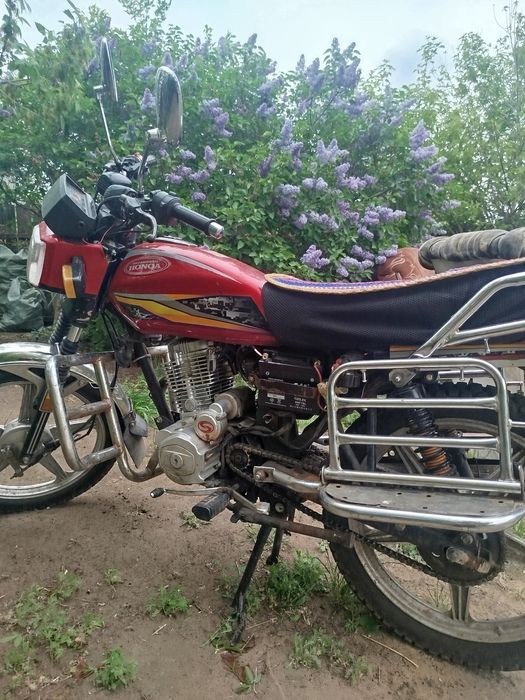 Продам мотоцикл 150 кубовый