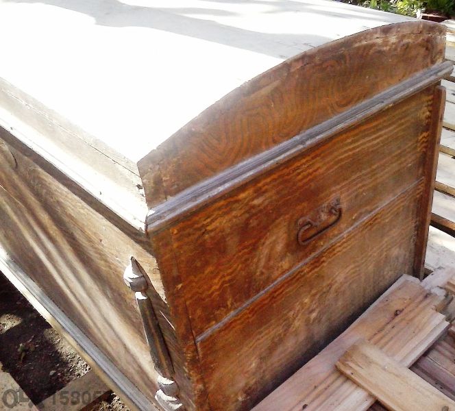 2 бр. български старинни автентични ракли на около 115 години