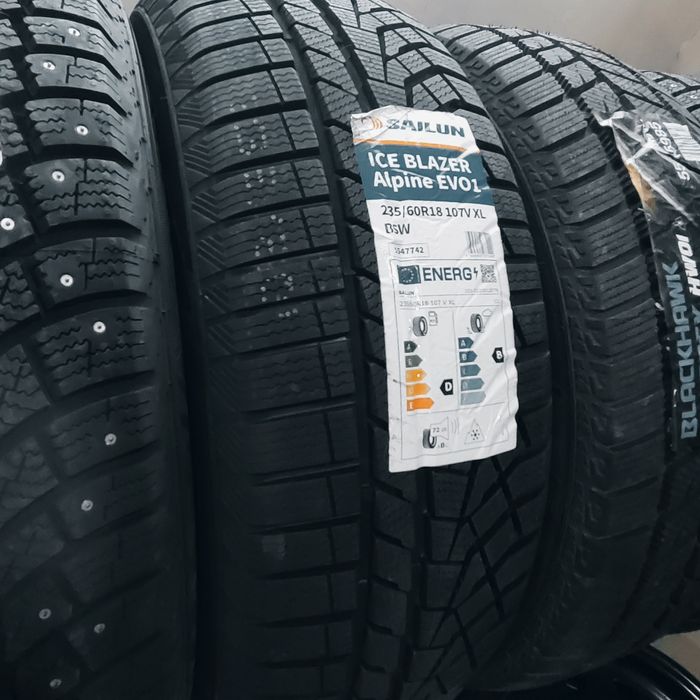 235/60 R18 Новые Шипованные