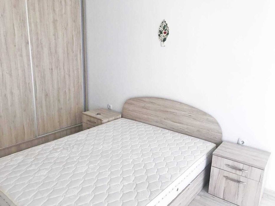 Дава се под наем Тристаен апартамент в Пловдив, Център - 88 кв.м за 450 € - Снимка #7