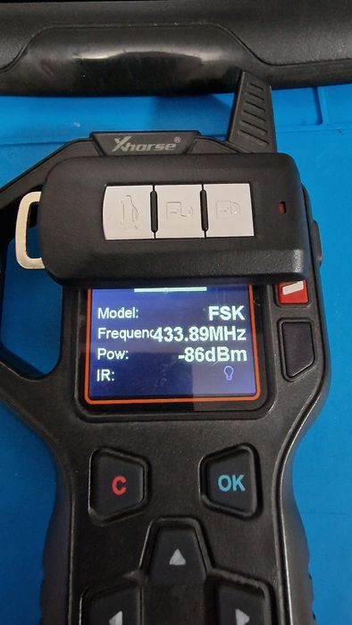 Смарт ключ за Mitsubishi G8D-644M 433MHz PCF7952