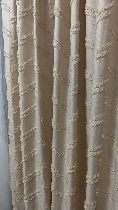 Продам шторы почти новые