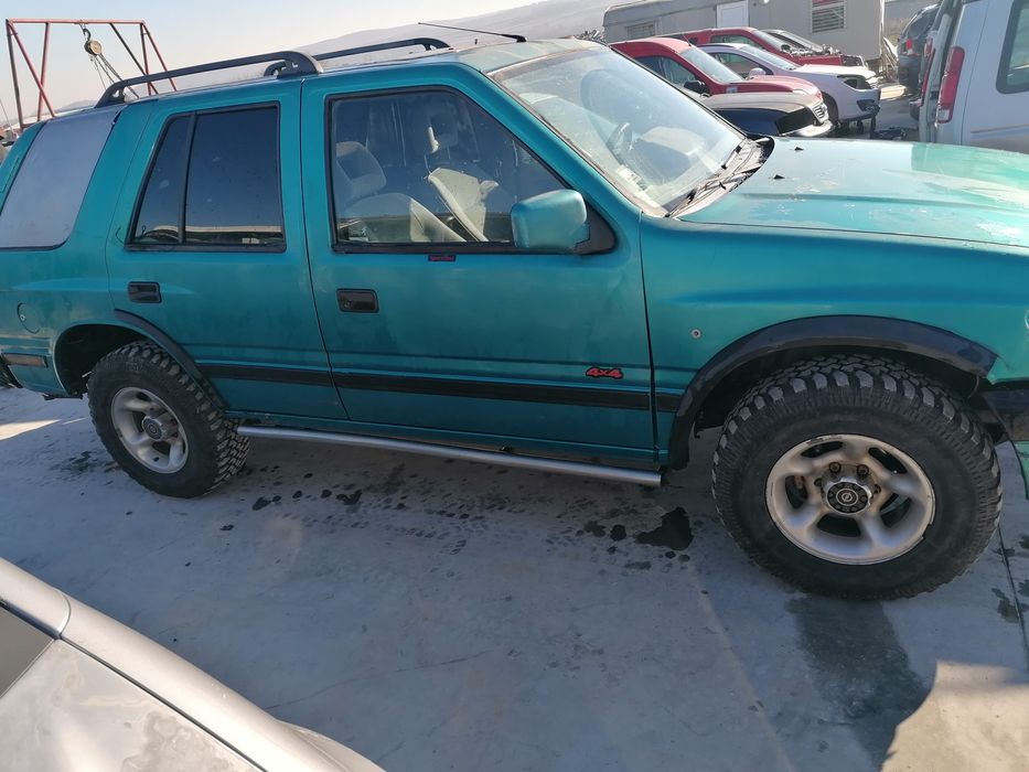 Опел Фронтера А  / Opel Frontera 2.4 i 8V 1992 - 1998 г  НА ЧАСТИ