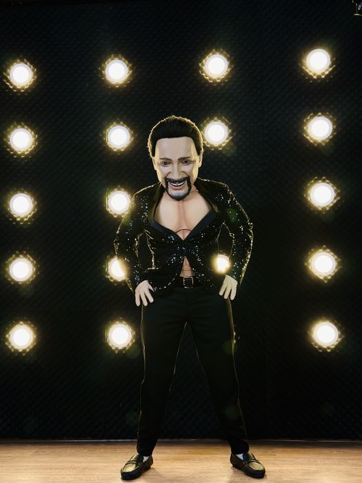 Поздравление Ростовых кукол звёзд