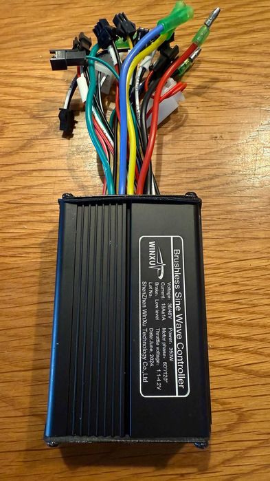 Controler inteligent 36/48v 18A