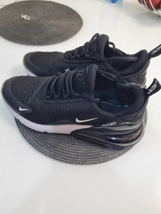 Nike air max 270 nr. 42 originali