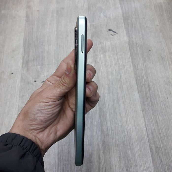 Redmi A3 pameti 128gb srochna