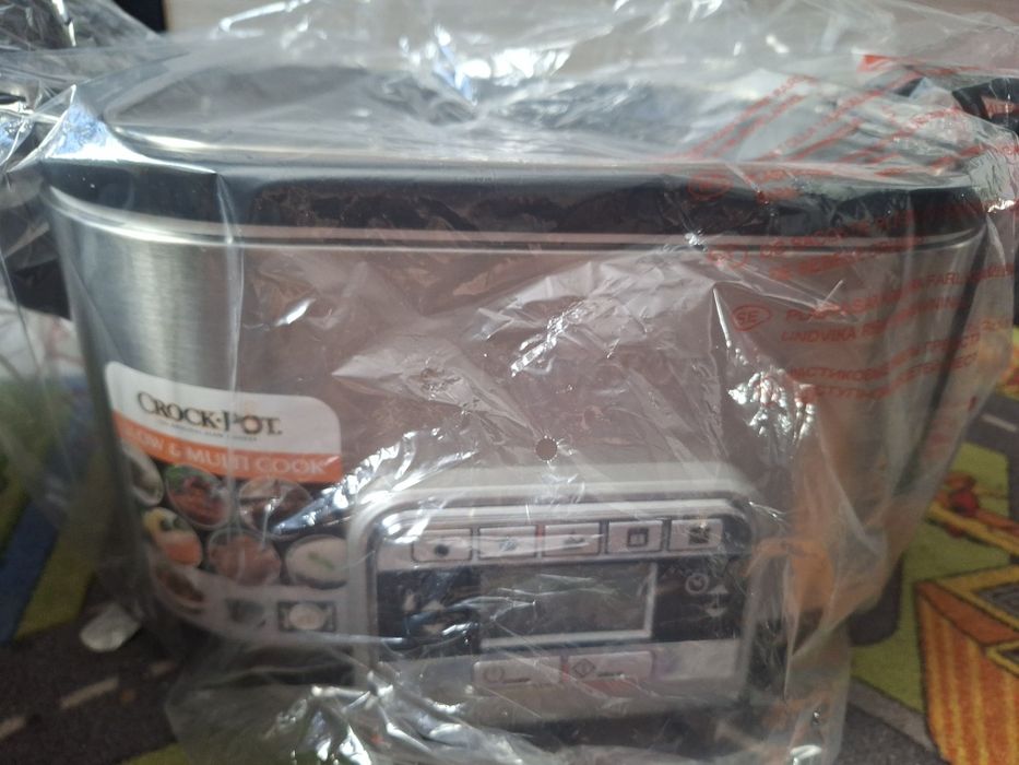 Multi cooker nou