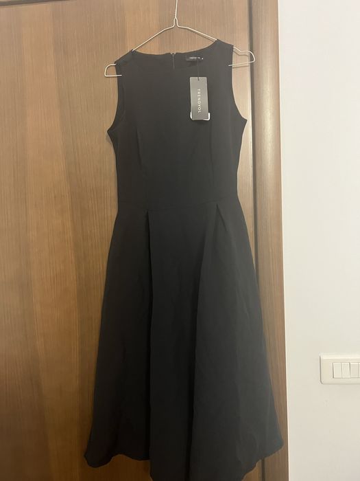 Rochie ofiice, neagra