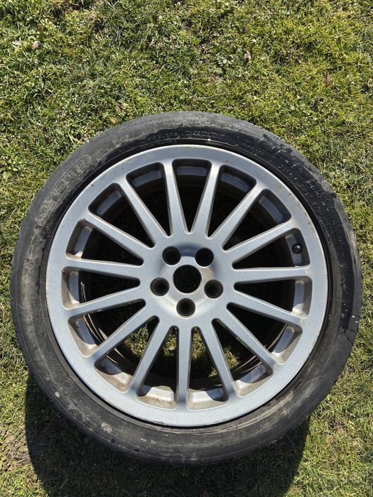 Jante Alfa Romeo R17 cu cauciucuri de vara in stare buna