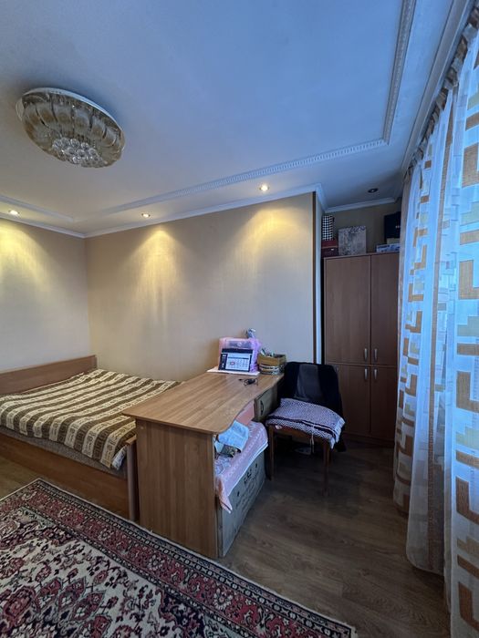 Продается 4-х ком квартира