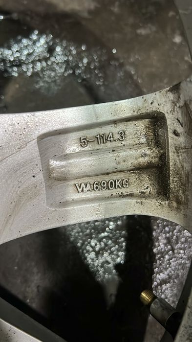 Диски на 16 крепеж 5*114.3