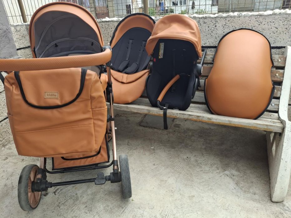 Чисто нова Количка за Бебета и деца!