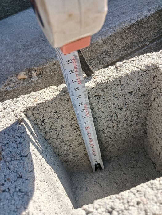 Vând bolțari de beton
