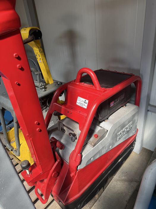 Tapla / placa compactoare Wacker Neuson DPU 4545 / 63 h / 390 kg