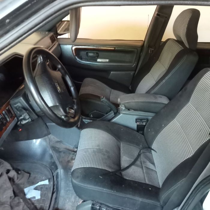 Volvo sotiladi. Volvo продается