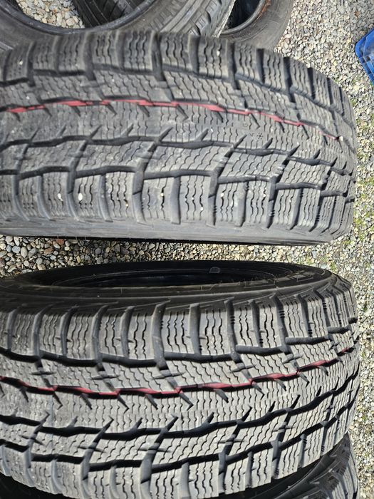 Cauciucuri genți ford transit iarna 215 65 15C anvelope