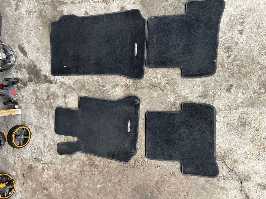 Коврики на Мерседес С 204