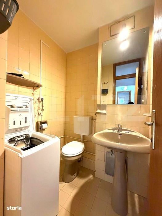 Apartament 3 camere decomandate, 80 mp, zona UMF