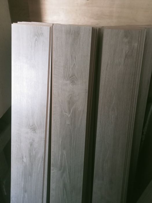 Ламинат доставка