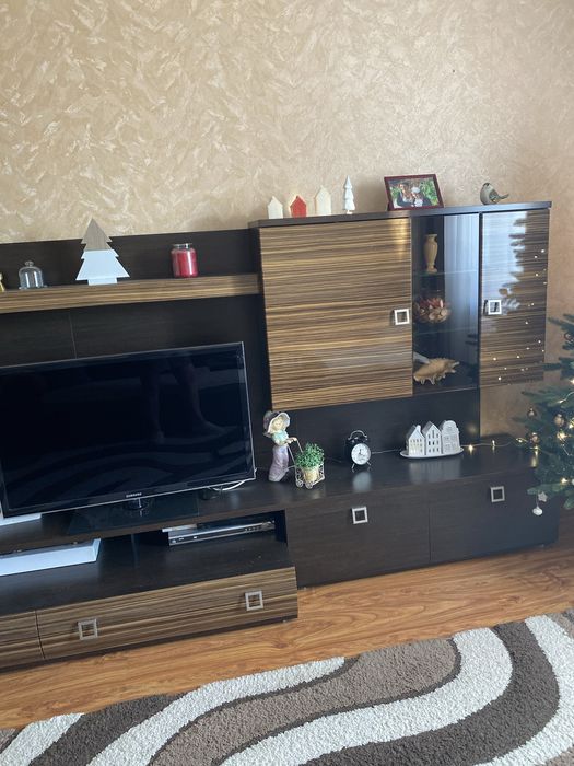 Стенка в гостиную б/у