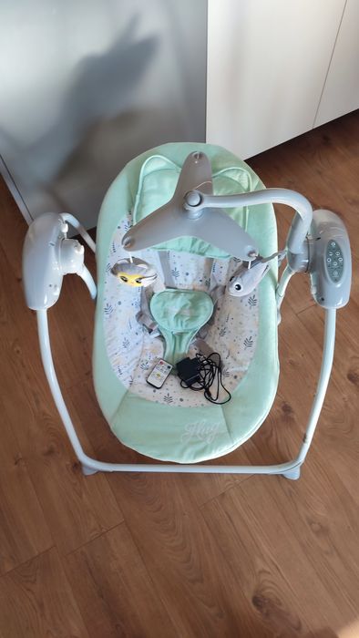 Електрическа бебешка люлка Chipolino Hug/ Гуш Гуш, Мента