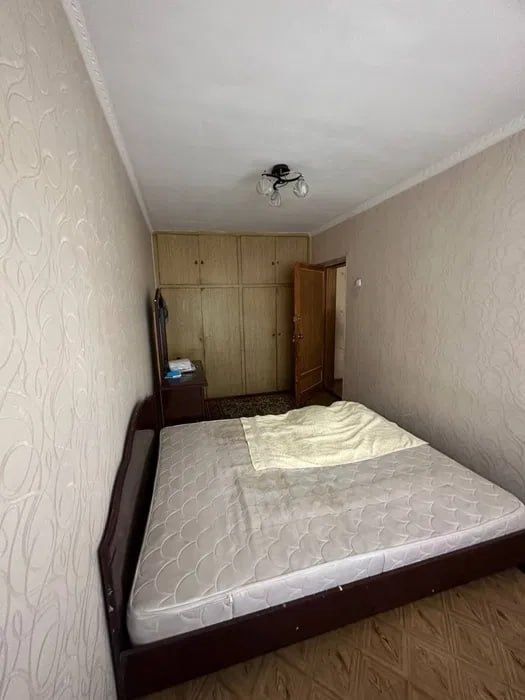 Продаётся ШРуставелли 3в4/4/5 без мебелья без ремонта локации топ !!!