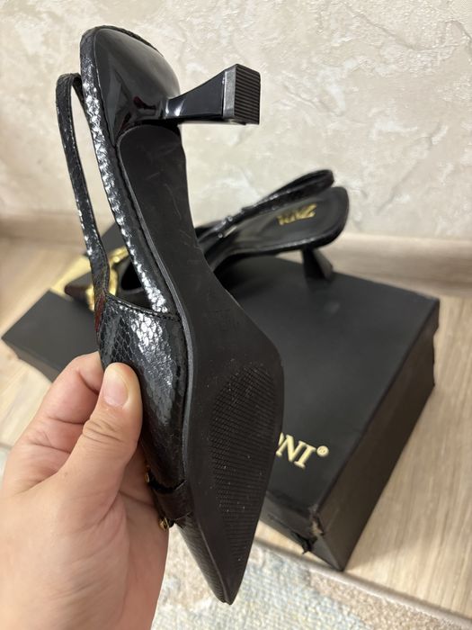 Мюли ZARA состояние новое