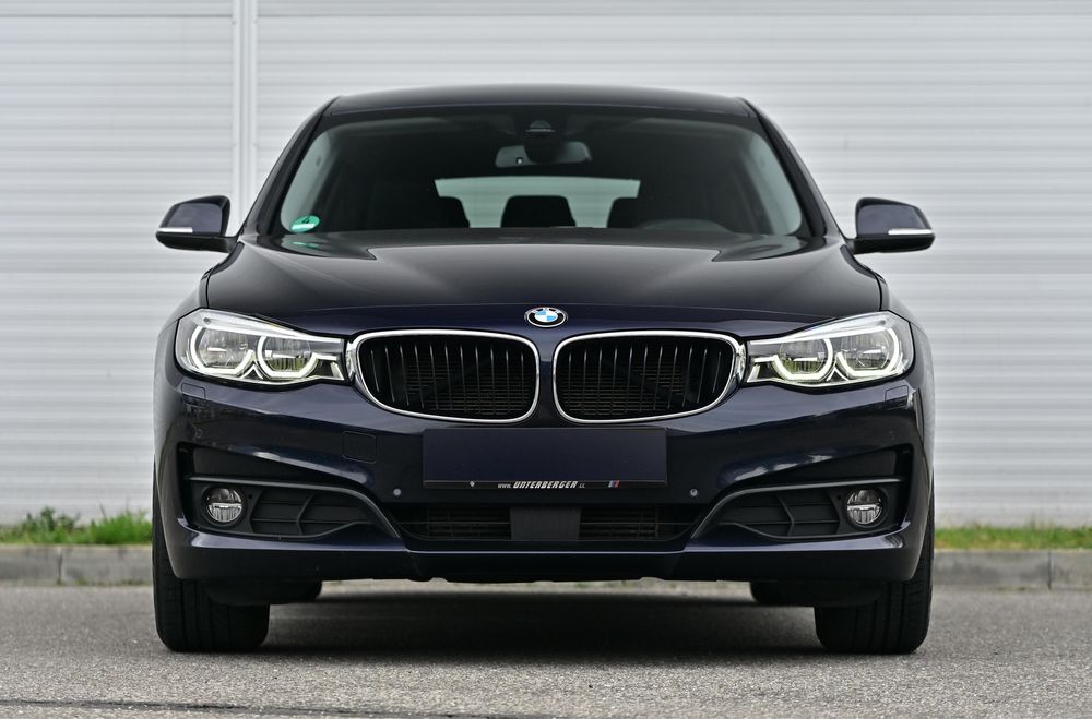 BMW 320 GT F34 190CP Facelift - Imperialblau Brillianteffekt Metallic