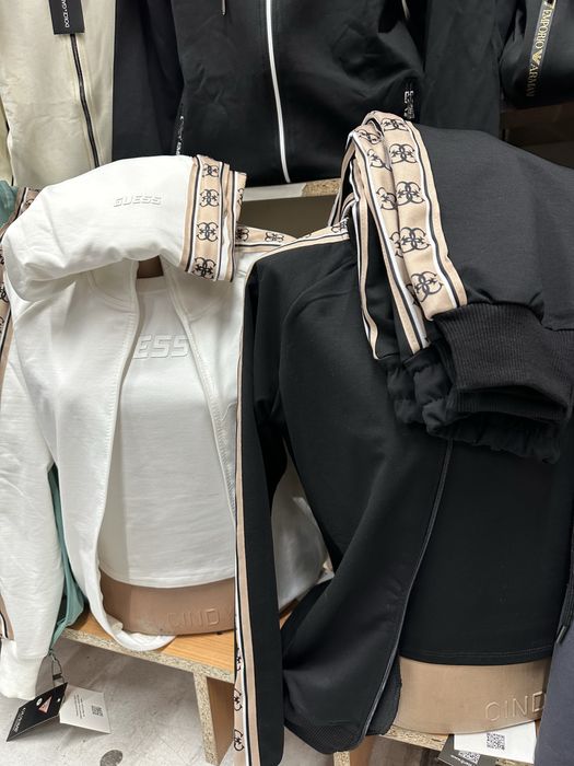 Trening 3 piese Guess