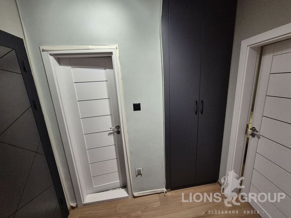 Дава се под наем Тристаен апартамент в Варна, Чайка - 100 кв.м за 997.05 € - Снимка #8