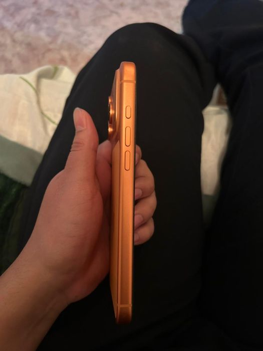 Продам айфон 17 про макс