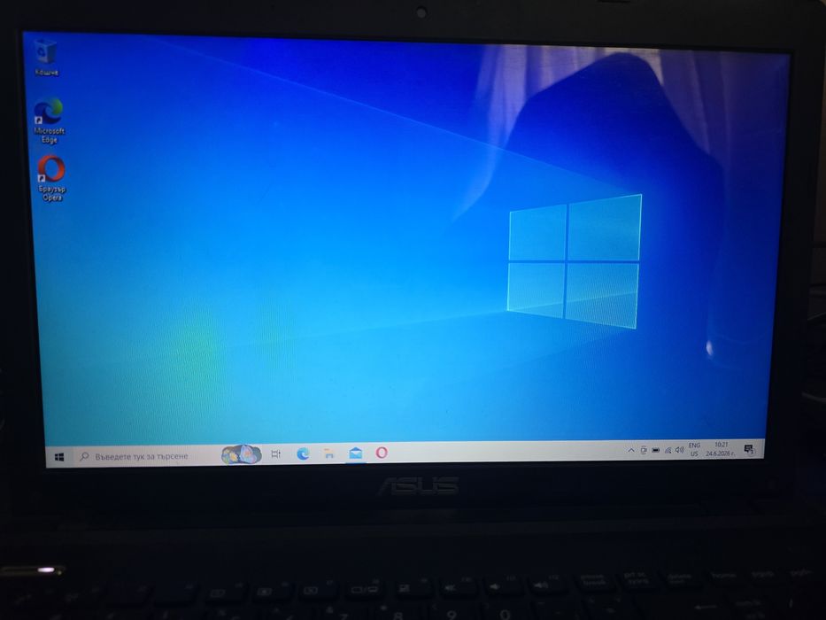 Лаптоп ASUS K55VD-SX010D