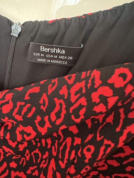 Rochie Bershka , M