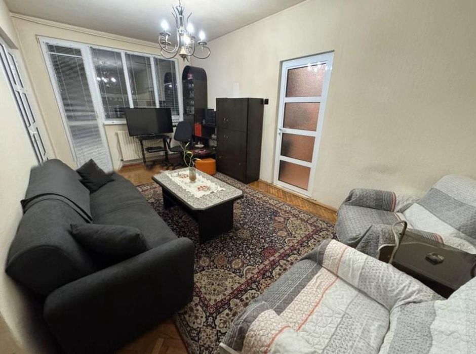 Дава се под наем Тристаен апартамент в София, Западен парк - 77 кв.м за 562 € - Снимка #1