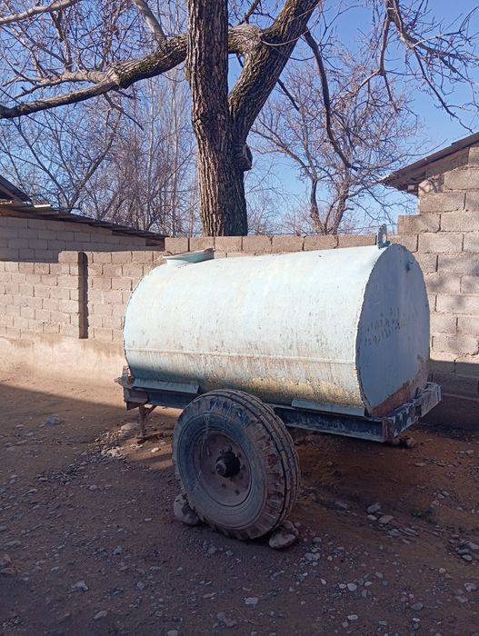 Traktor T28+Tilishka+yomkost+chezil