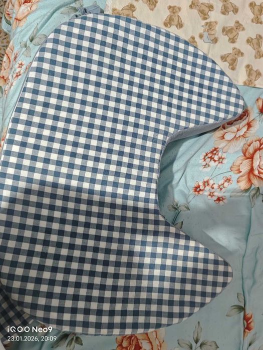 Подушка для кормления