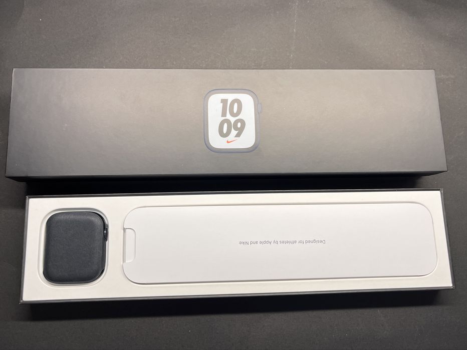 Amanet Vitan-AG.SOCULUI-Apple Watch Nike seria