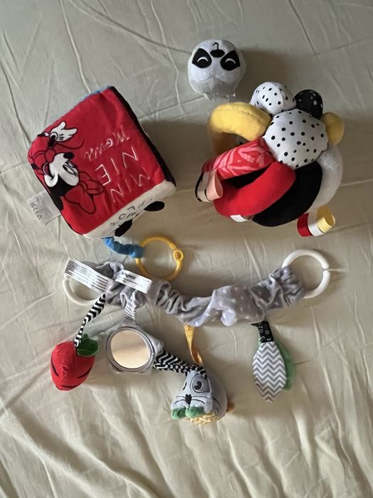 Лот куб Disney ,топка Canpol babies и  играчка за количка BabyOno