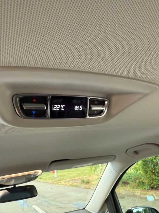 Inchiriez Mercedes V Klasse/Microbus 7+1/Rent a van