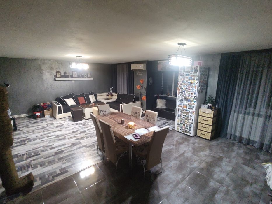 Apartament 3 camere cu mansardă