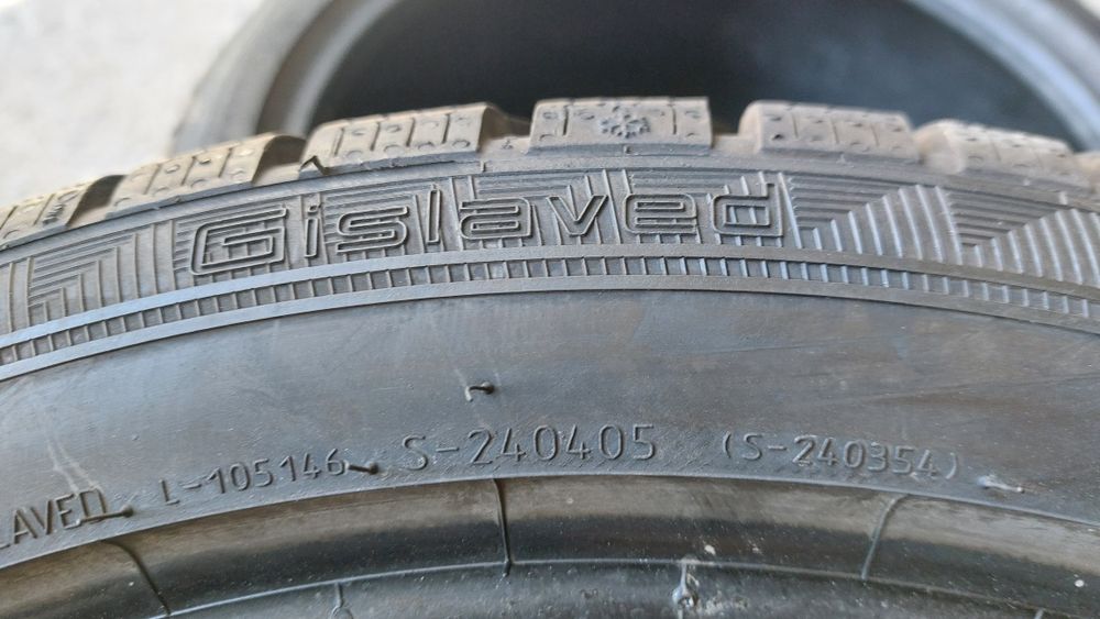 Зимни гуми 225/40/18 Gislaved Euro Frost6 2 броя