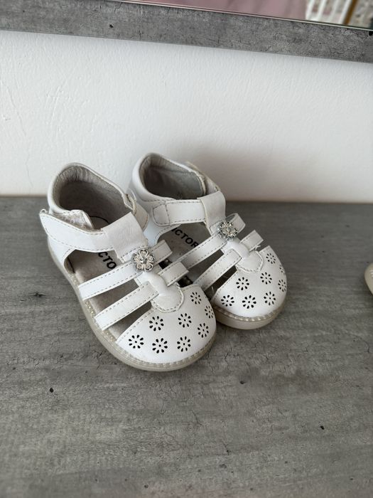 Сандали для девочек