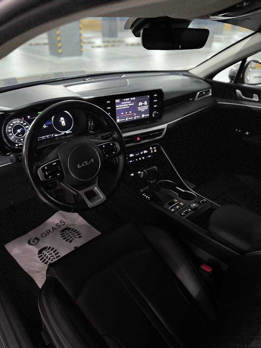 Kia K5 Prestige Special 2.5 AT 2023г 44 тыс км! Родная краска Без люка