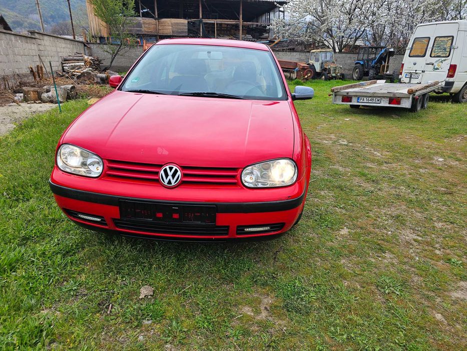 Фолксваген голф 4 1.4 Климатик Теглич Vw Golf Edition