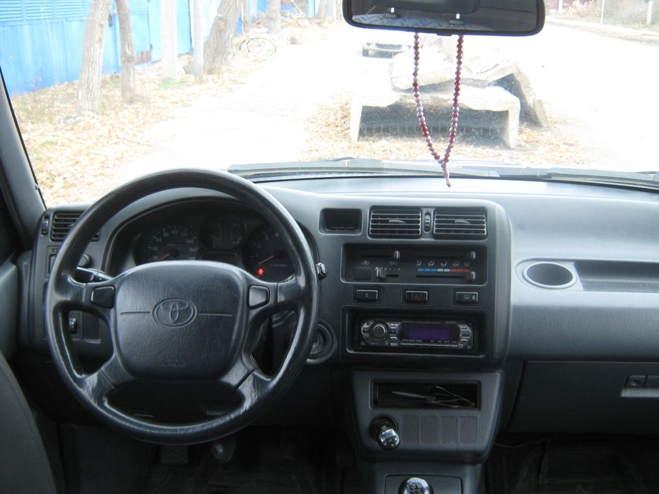 Продам Toyota Rav 4