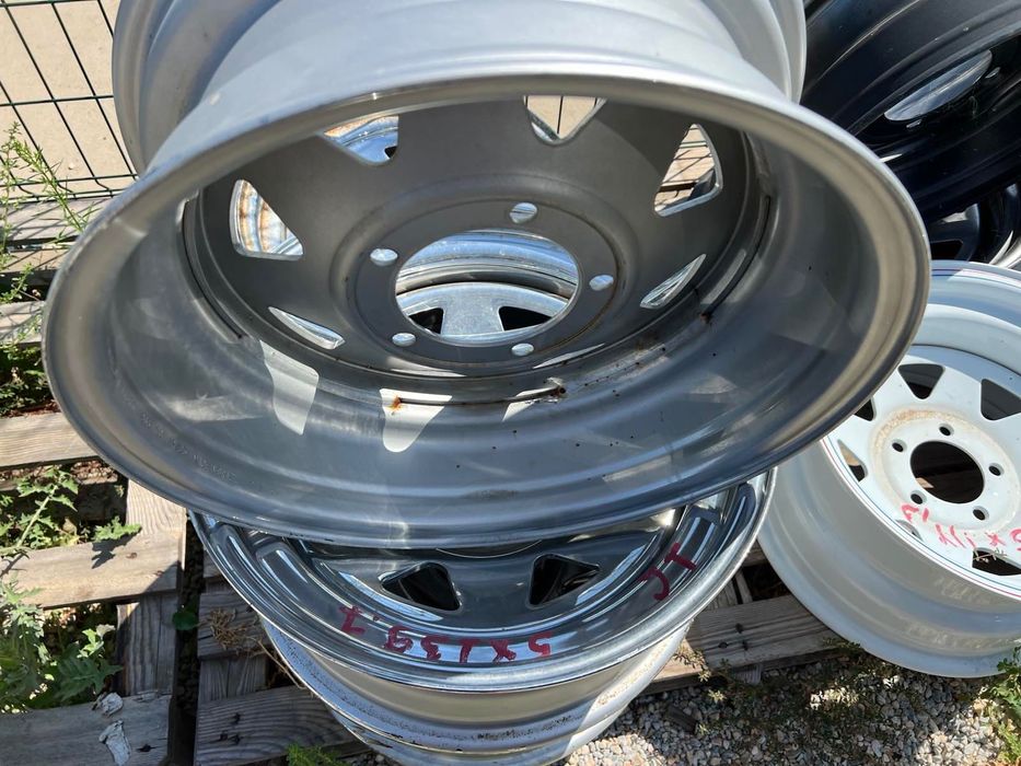 Нови единични offroad джанти с различни размери