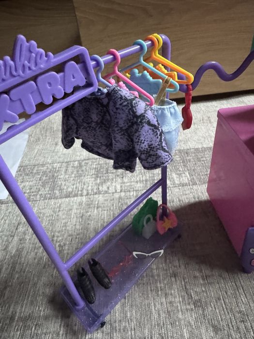 Комплект Барби тоалетка със светлини и много аксесоари